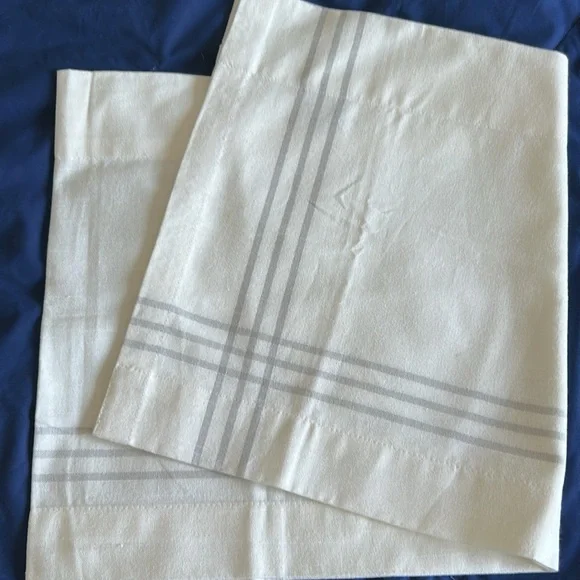 Window Valance Farmhouse Cream and Gray Striped 15” x 54” - Picture 4 of 4